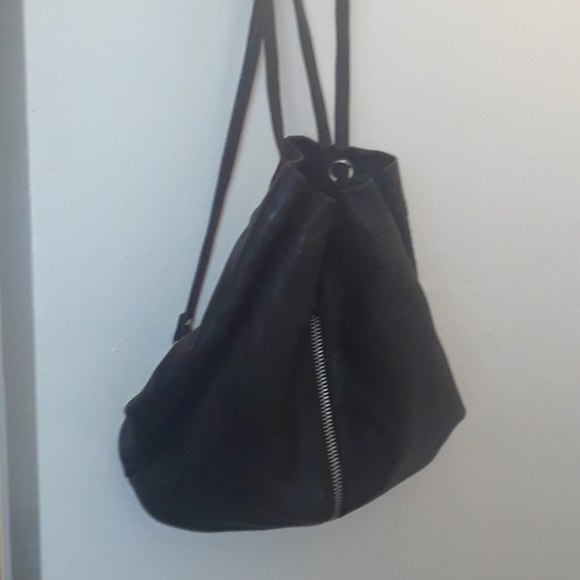 Purse - Picture 1 of 3